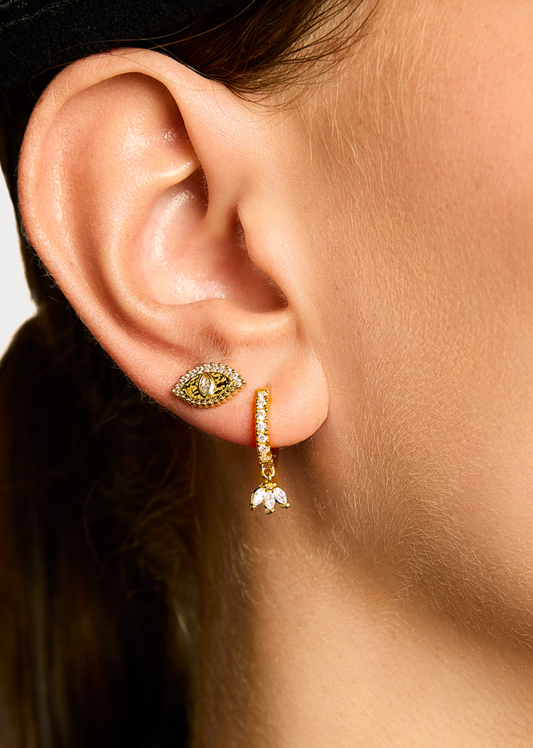 Boucles d'oreilles Magnolia delhi - vue portée