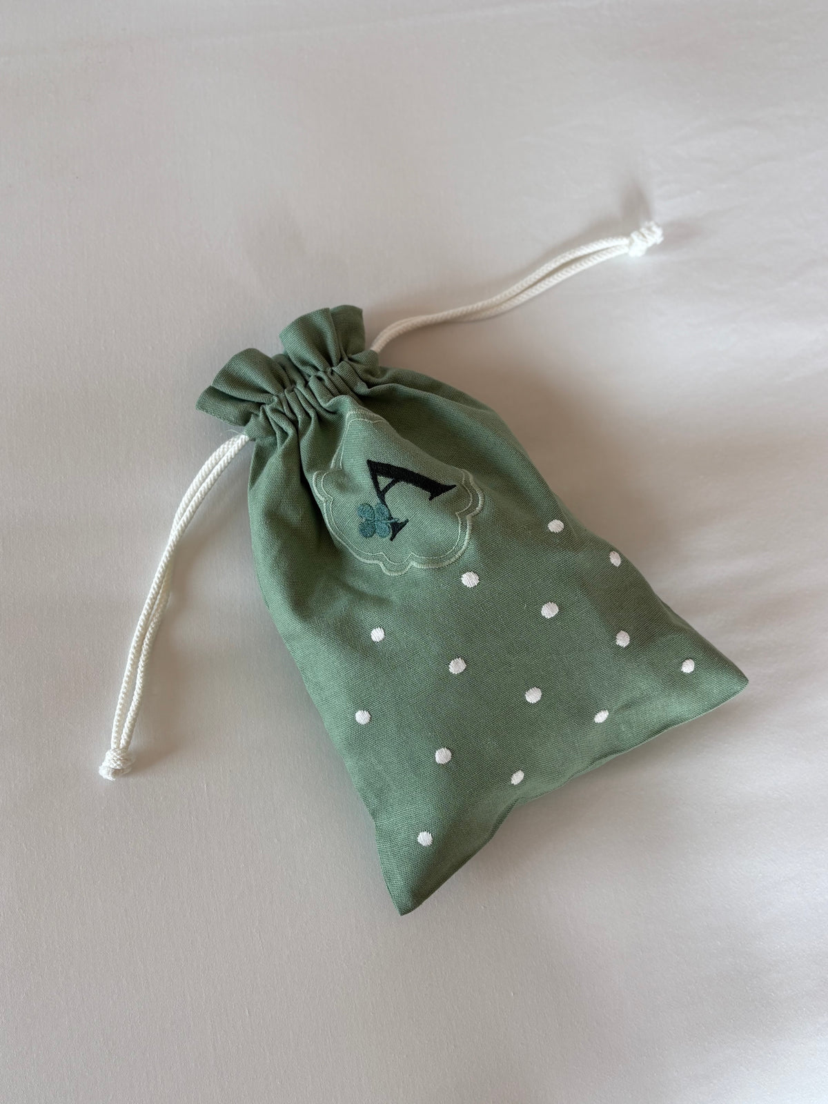 Pochette Escale sauge à personnaliser