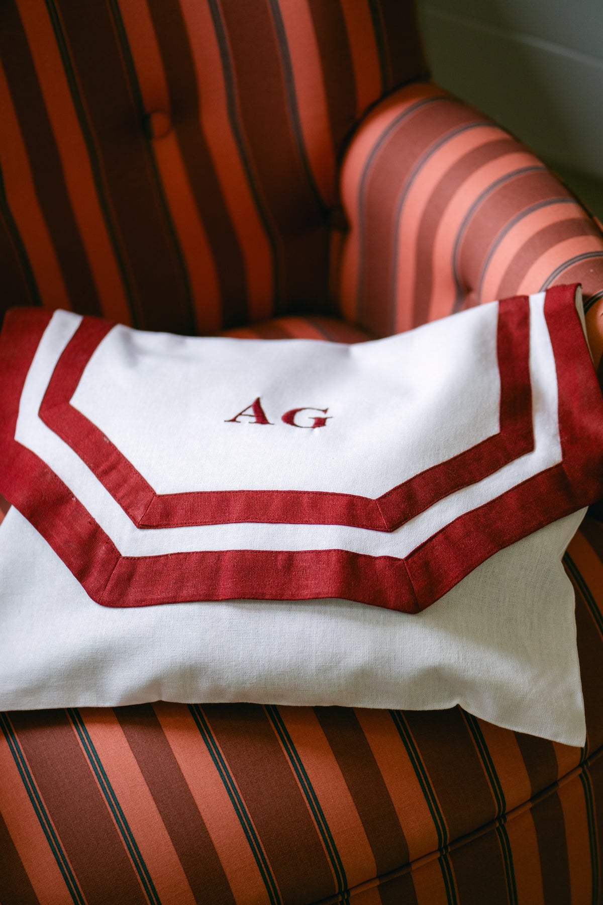 Pochette Riviera bordeaux à personnaliser